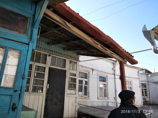 1960 йилларда қамоқдан келган Усмон Омон шу уйда яшаган