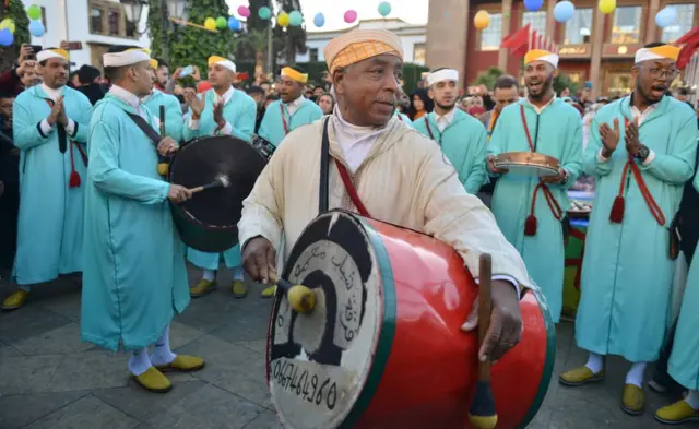 Makada a babban birnin Morocco Rabat yayin da suke maraba da shigowa sabuwar shekarar Amazigh