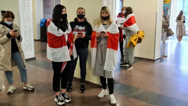 Belarus opposition activists in Vilnius airport, 23 May 21