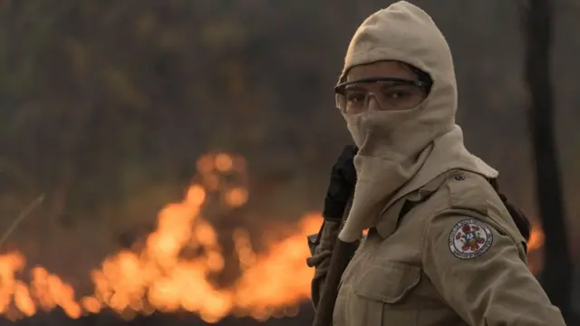 Bombeiro pertozebet zambiaCuiaba