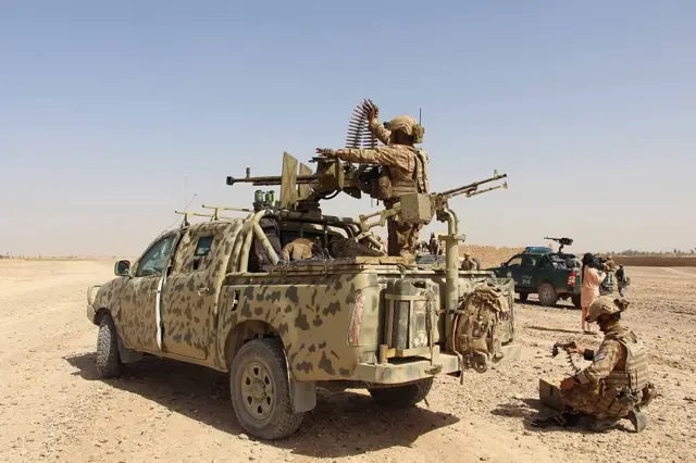 قوات افغانية