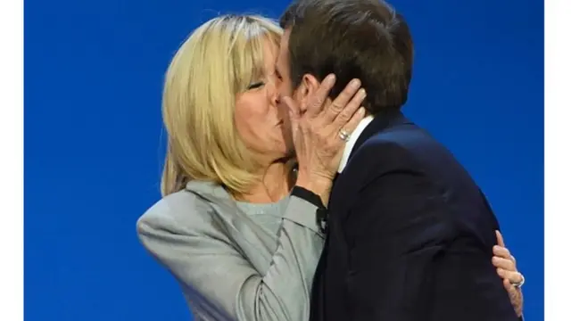 Макрон і його дружина