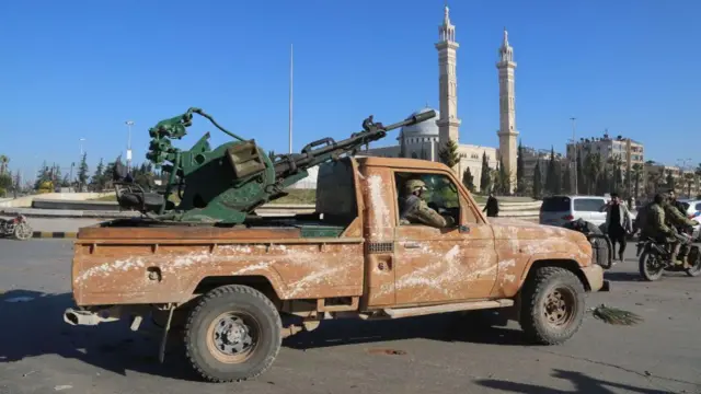 আলেপ্পোর বড় অংশের নিয়ন্ত্রণ এখন বিদ্রোহীদের হাতে