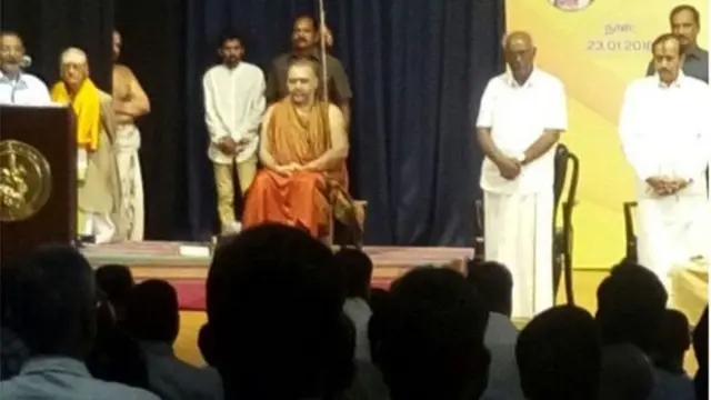 தமிழ்த்தாய் வாழ்த்துக்கு நிற்காத கருணாநிதி: காணொளியை வெளியிட்ட எச்.ராஜா