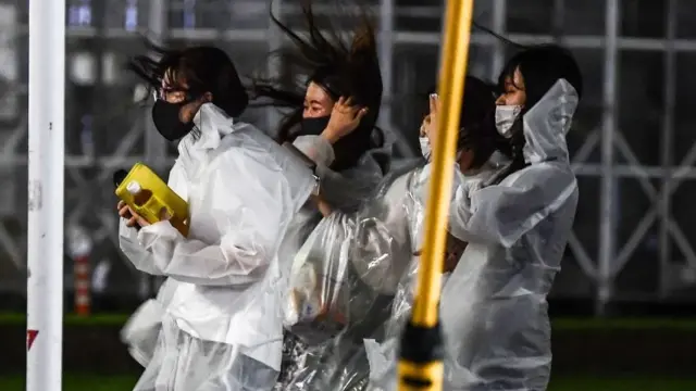 கொரோனாவுக்கு மத்தியில் மற்றொரு பிரச்சனை: பரிதவிக்கும் அமெரிக்கா, ஜப்பான் - என்ன நடக்கிறது?