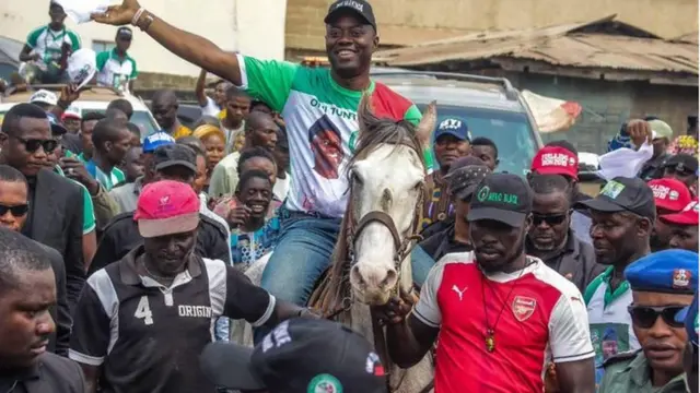 Seyi Makinde lori ẹṣin
