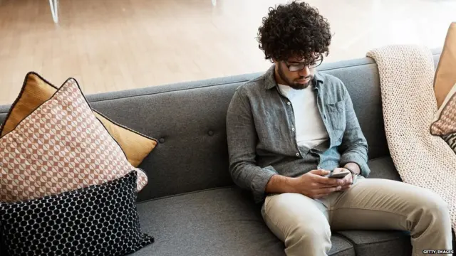 ਸੋਸ਼ਲ ਮੀਡੀਆ, ਫੇਸਬੁੱਕ, ਇੰਸਟਾਗਰਾਮ