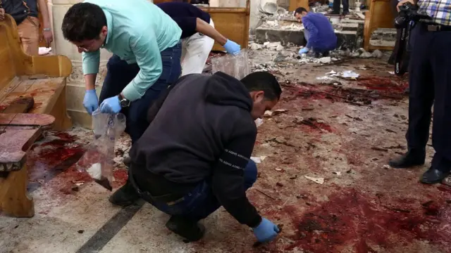 تفجير مسجد الروضة