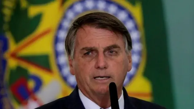 Jair Bolsonaro discursa