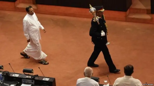 ජනපති පාර්ලිමේන්තුවේ