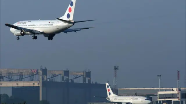 Avion poleće sa aerodroma "Nikola Tesla"
