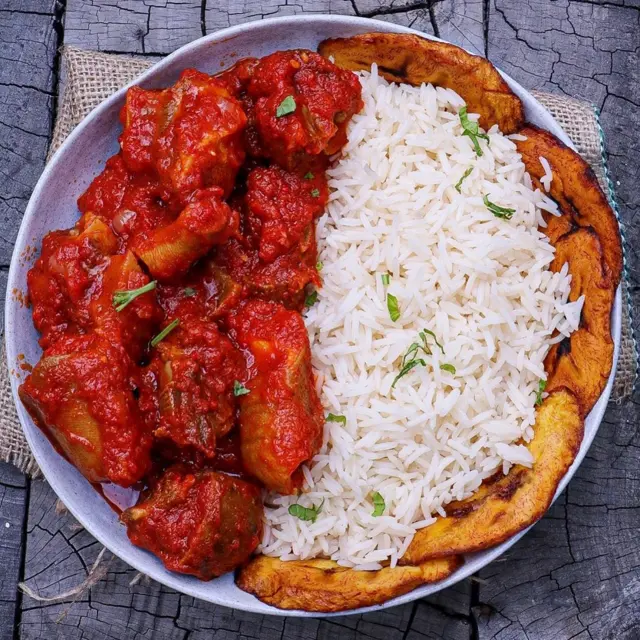 Osikapa na stu tomanto