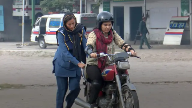 ویمن آن ویلز