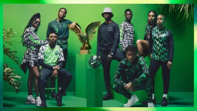 Awọn olorin ati agbabọọlu