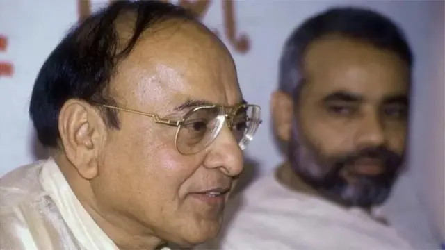 બીબીસી ગુજરાતી, ગુજરાત, 1995ની ગુજરાત વિધાનસભાની ચૂંટણી, ગુજરાત વિધાનસભાની ચૂંટણી, નરેન્દ્ર મોદી, કેશુભાઈ પટેલ, કૉંગ્રેસ, હિંદુત્વનો એજન્ડા
