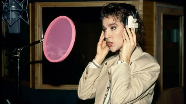 La carrière de Céline Dion a commencé il y a plus de quatre décennies.