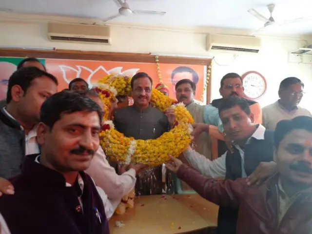 दिनेश शर्मा, भाजपा के उपाध्यक्ष