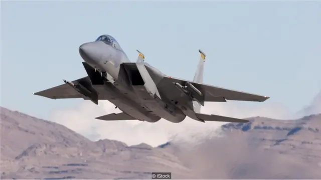 Avião americano F15