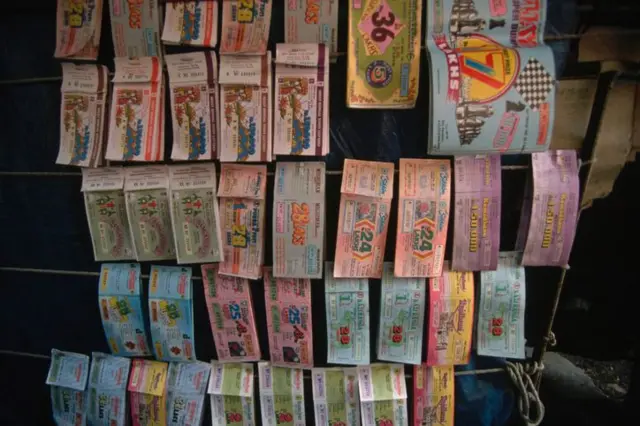 બીબીસી ગુજરાતી જુગાર ગુજરાતી જન્માષ્ટમી પત્તા પોલીસ ક્રાઈમ કાયદો