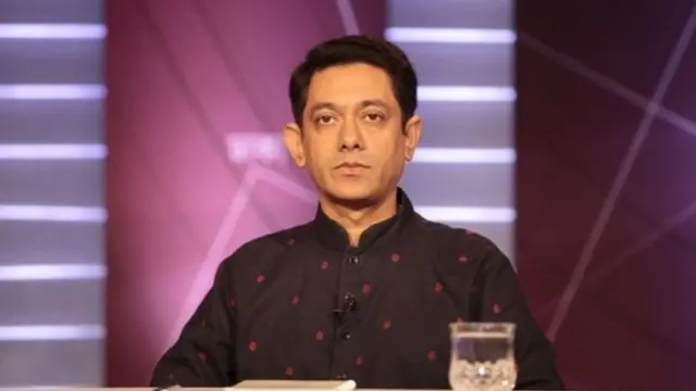 ঢাকা বিশ্ববিদ্যালয়ের গণযোগাযোগ ও সাংবাদিকতা বিভাগের শিক্ষক অধ্যাপক শামীম রেজা