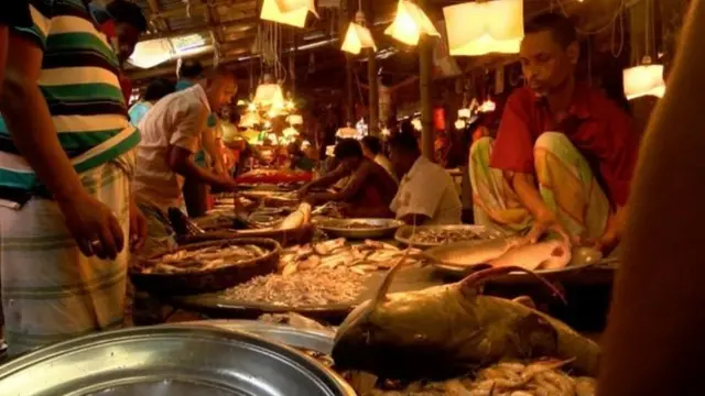 মাছ বাজার