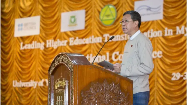 တက္ကသိုလ်တွေ ကိုင်ပိုင်အုပ်ချုပ်ခွင့် ရတော့မလား