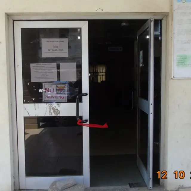 Kalli hotonan yadda ma`aikatan cibiyar gwajin cututtuka na Ghana suka yi yajin aiki