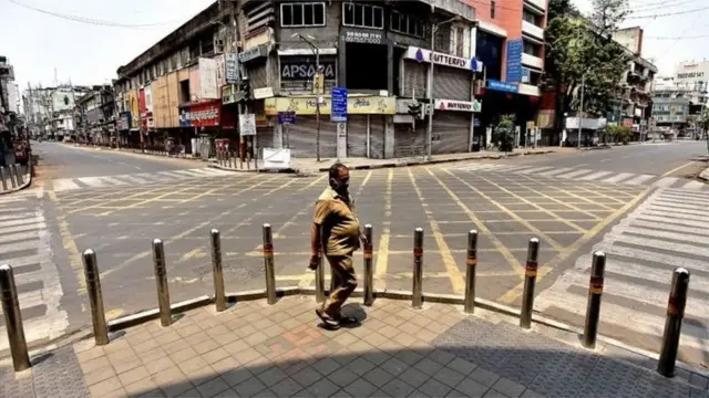 लॉकडाऊन