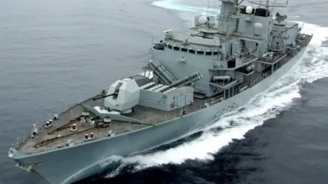 เรือเอชเอ็มเอช มอสโทรส