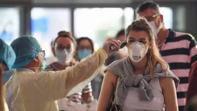 પ્રતીકાત્મક તસવીર