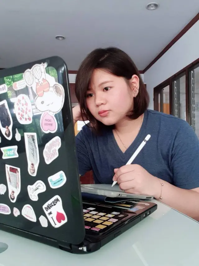 ภัศรา คำเลิศ