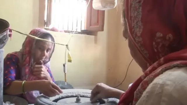 અકીક ઘસવાનું કારખાનું