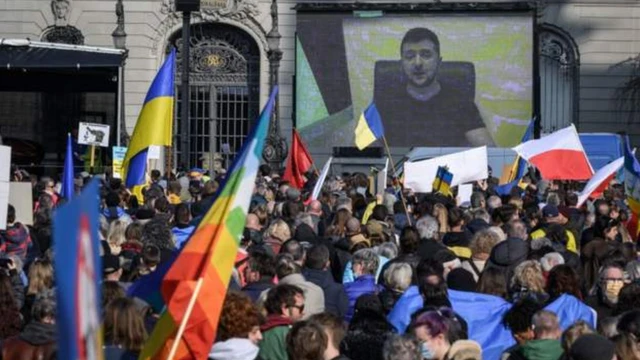 स्विट्जरल्यान्डमा जेलेन्स्कीको सम्बोधन।