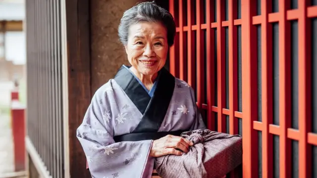 جاپانی خاتون