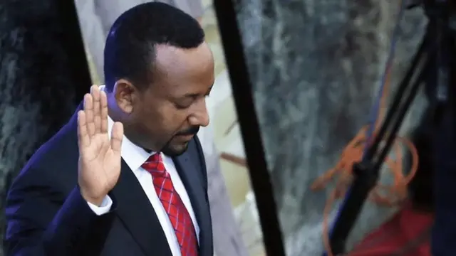 ቀዳማይ ሚኒስተር ኣብዪ ኣሕመድ ቃለ ማሕላ እናፈጸመ