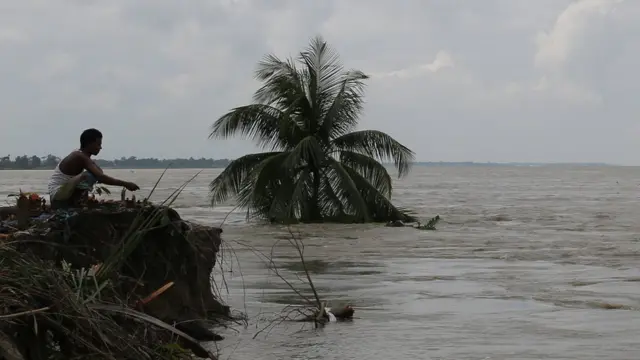 বাংলাদেশ পদ্মা ভাঙন