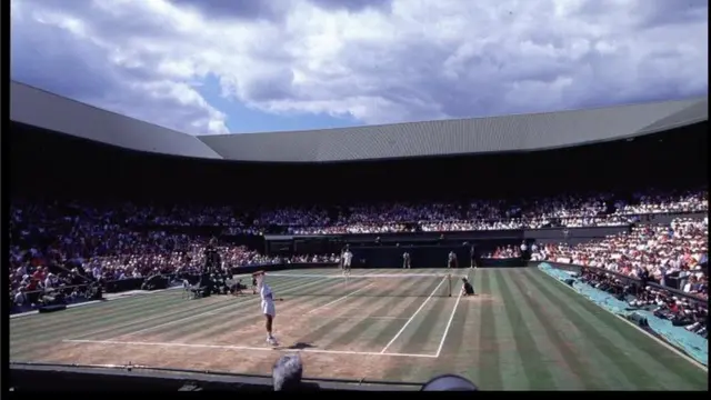 विम्बल्डन चॅम्पियनशिप, ऑल इंग्लंड क्लब, स्पर्धेचा इतिहास आणि परंपरा