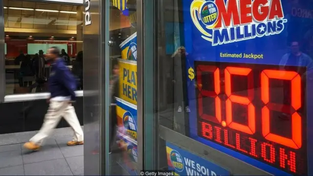 લૉટરી સ્ટેશનની તસવીર