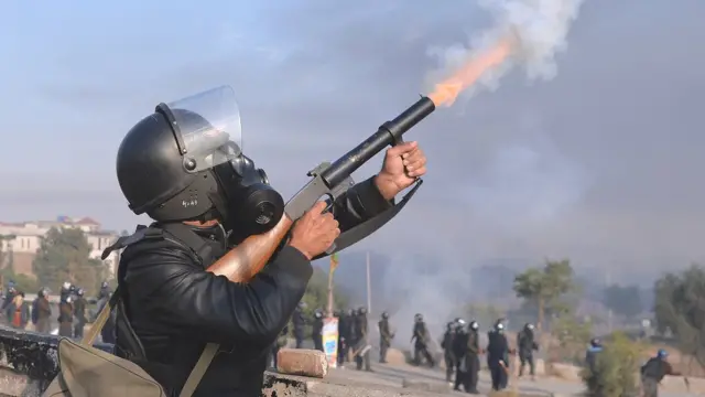 पाकिस्तान में झड़प