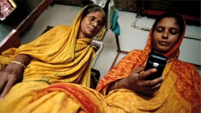 নিজের হ্যান্ডসেট বিক্রি করতে গেলে সেটটিকে পুন:নিবন্ধন করতে হবে।