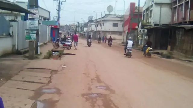 Okporoụzọ Bank Road