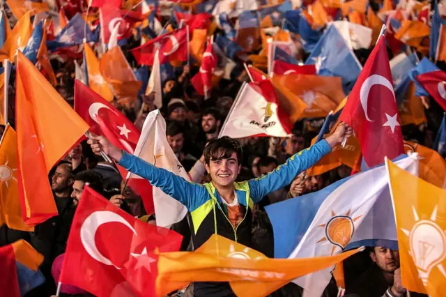 AKP MITING