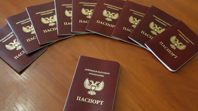 Паспорти ДНР
