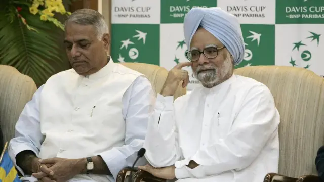 यशवंत सिन्हा, मनमोहन सिंह