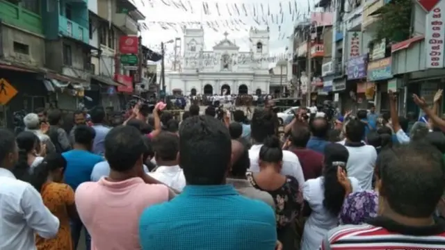 කොළඹ ශාන්ත අන්තෝනි දේවස්ථානය ඉදිරිපස පැවැත්වුන විශේෂ දේව මෙහෙය