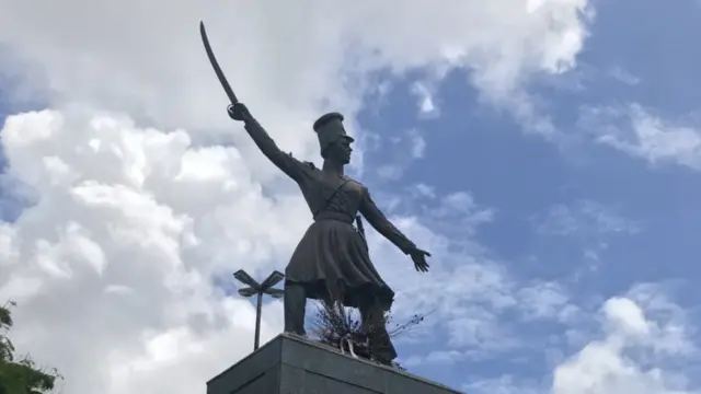 Estátua de Maria Quitéria em Salvador