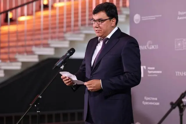 Азиз Абдуҳакимов