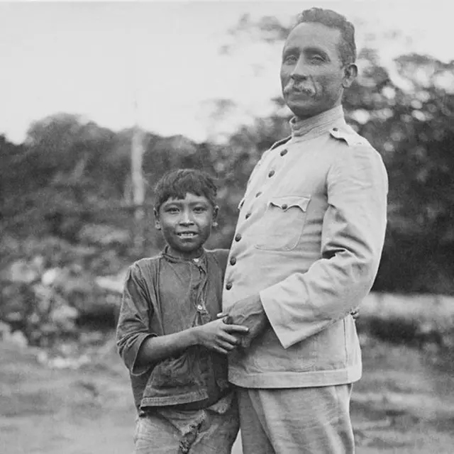 Rondon com menino paresí,futebol americano apostas1910