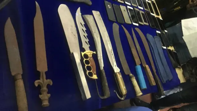 ஆயுதங்கள்