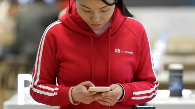 华为的业务受到多国制裁,其中由美国,英国,澳大利亚和新西兰组成的五眼情报联盟警惕华为技术进入西方5G网。